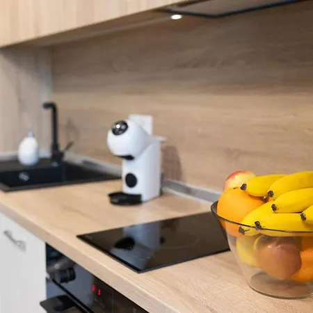 Helena A Aziz Konstantin ve Elena